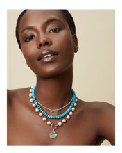 Load image into Gallery viewer, Labradorite Scallop Shell Pendant