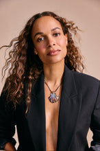 Load image into Gallery viewer, agate_shell
